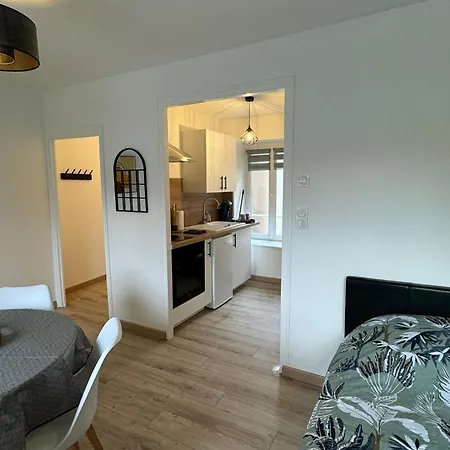 2eme Etage - Centre-ville - Local Velos Disponible مايين